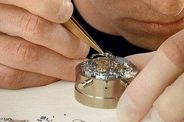 福州劳力士表冠掉了进水维修